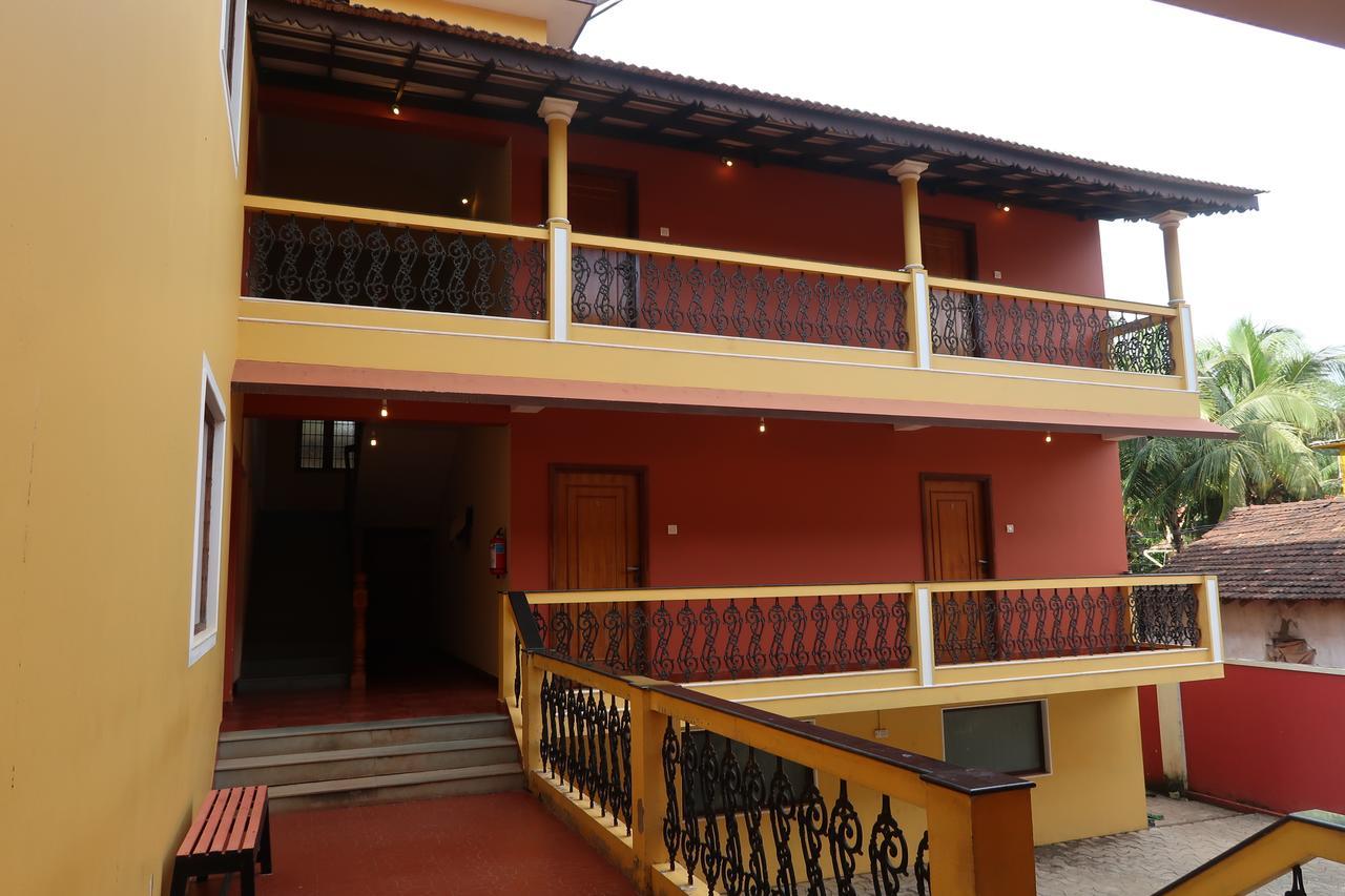Hotel Celi Calangute Exterior photo